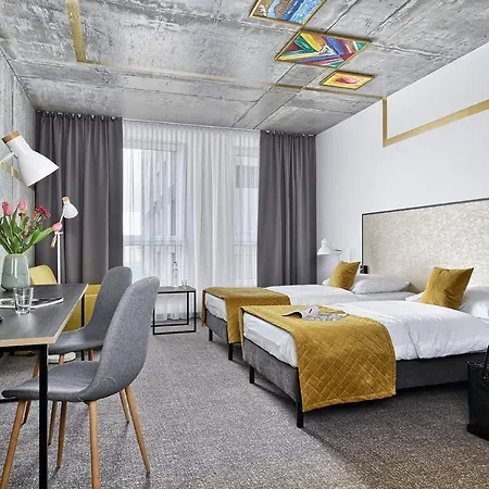 Arche Geologiczna Hotel Varšava