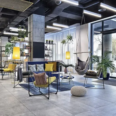 Arche Geologiczna ワルシャワ