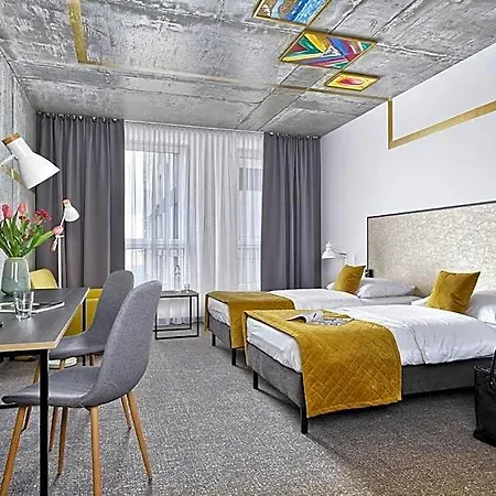 Hotel Arche Geologiczna 3*