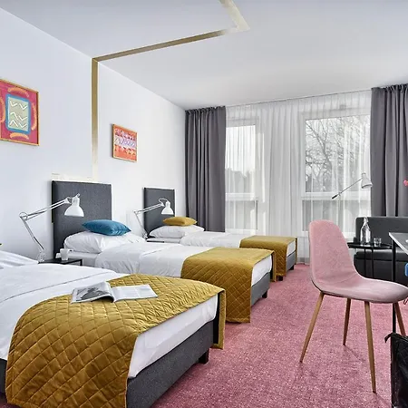 Hotel Arche Geologiczna 3*