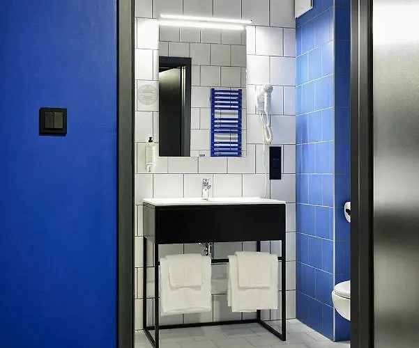 Arche Geologiczna 3*